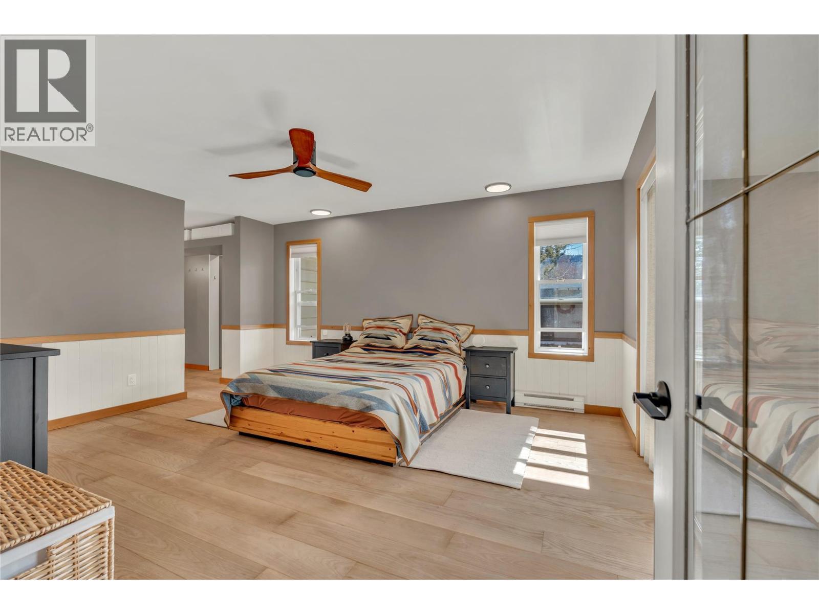 212 Carr Crescent, Oliver, BC
