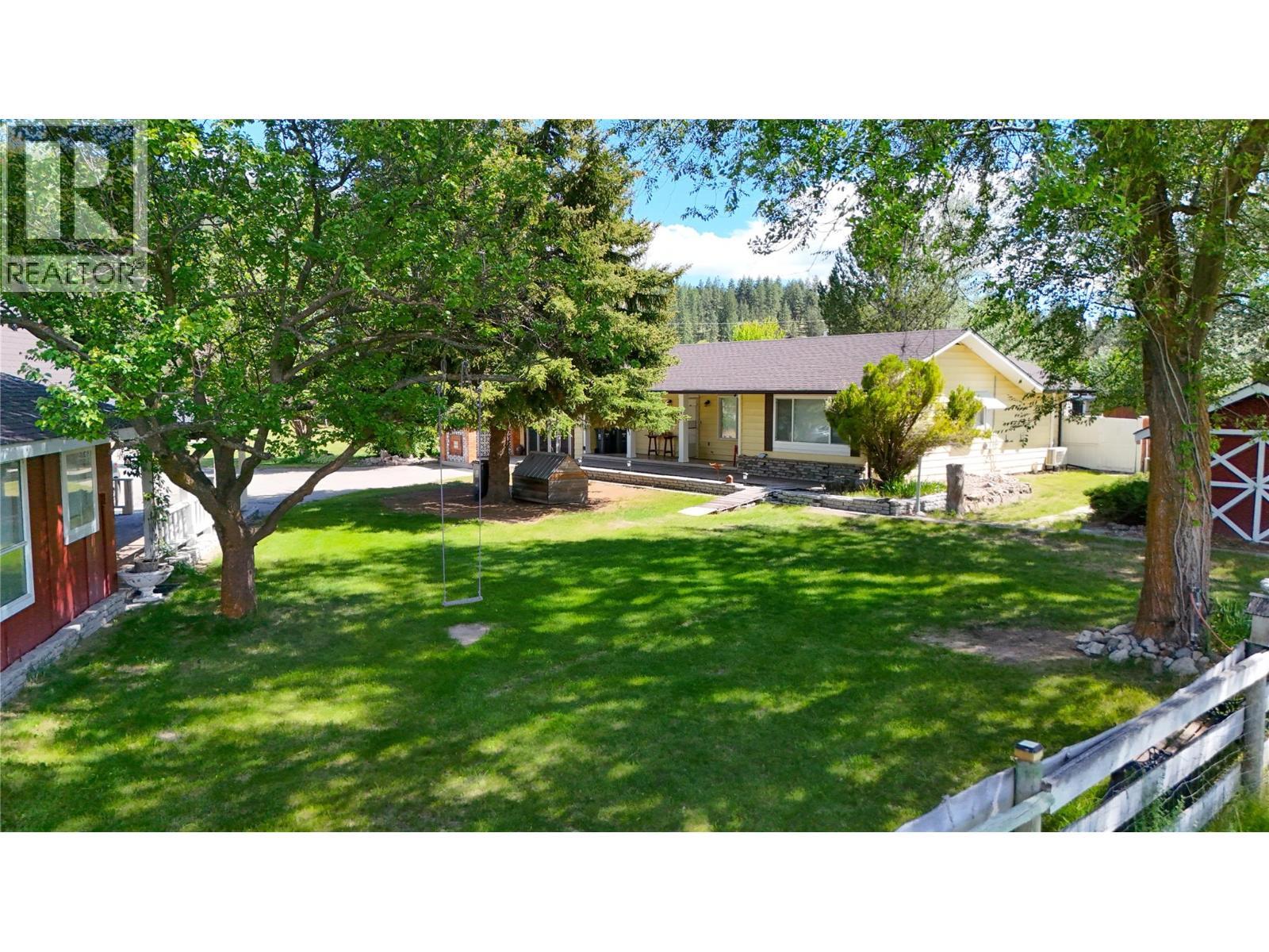 212 Carr Crescent, Oliver, BC