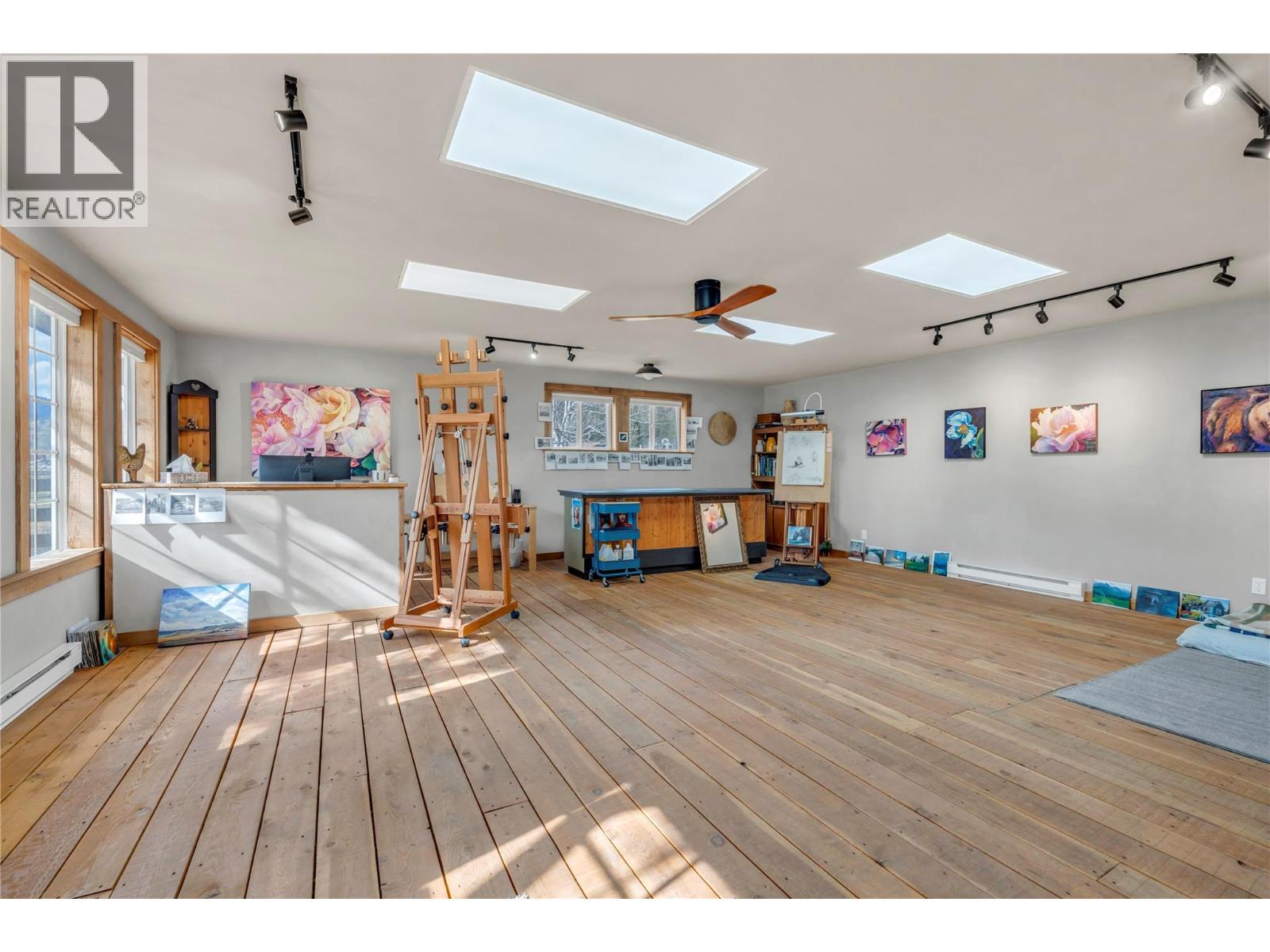 212 Carr Crescent, Oliver, BC