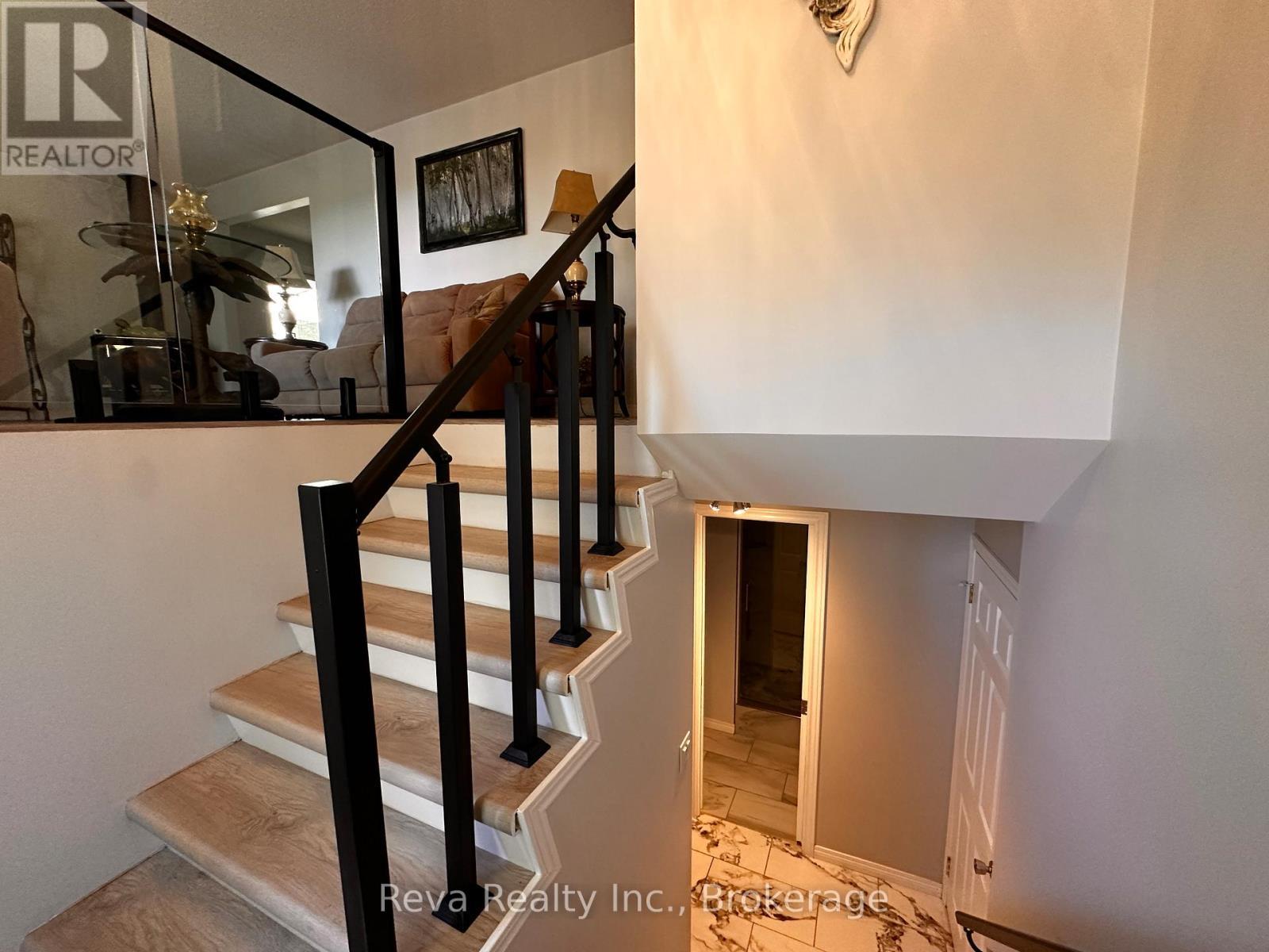 Foyer to Lower Level - 11 Ridge Road, Bancroft (Bancroft Ward), ON - Indoor Photo Showing Other Room
