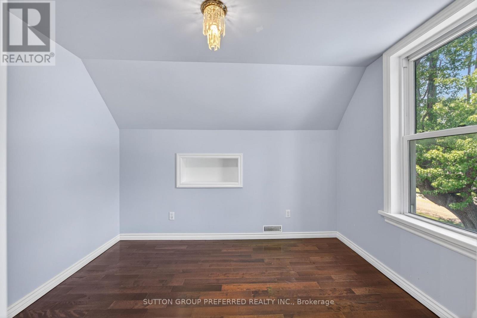 15772 Turin Line, Chatham-Kent, ON - Indoor Photo Showing Other Room