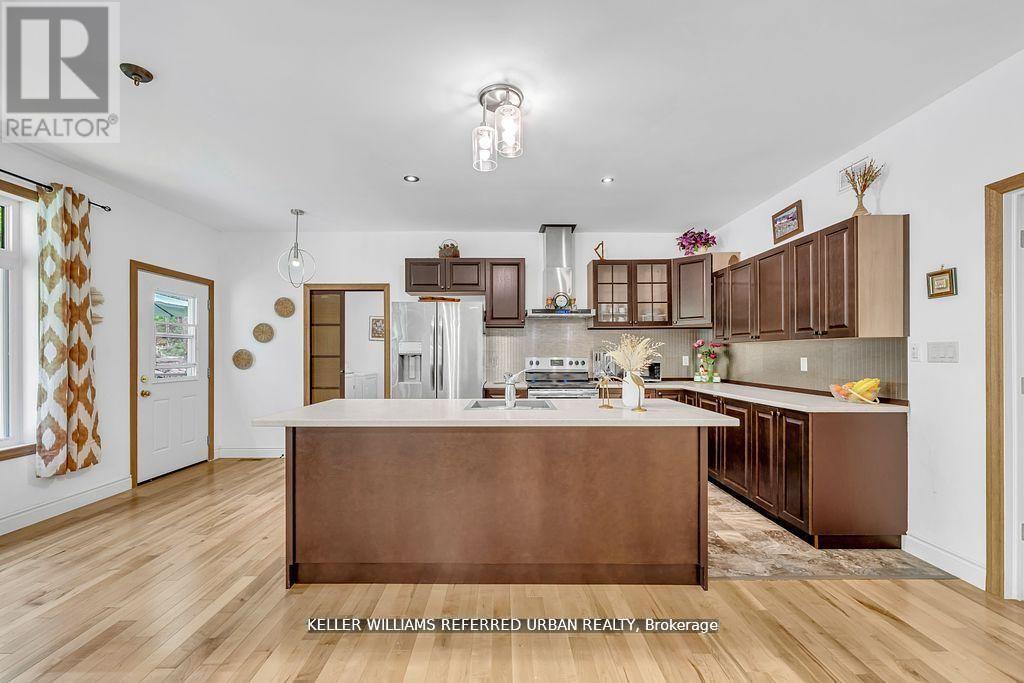 51 Pine Grove Road, Trent Hills, ON - Indoor Photo Showing Kitchen