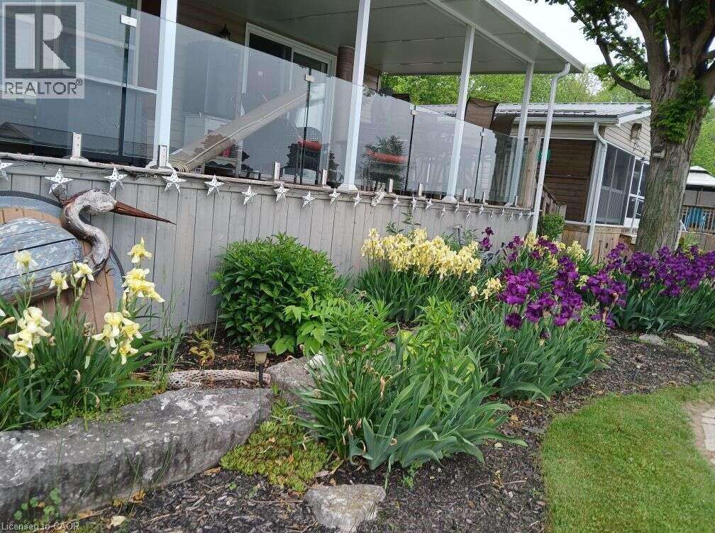 340 Front Road Unit# 9, Port Rowan, ON - Outdoor