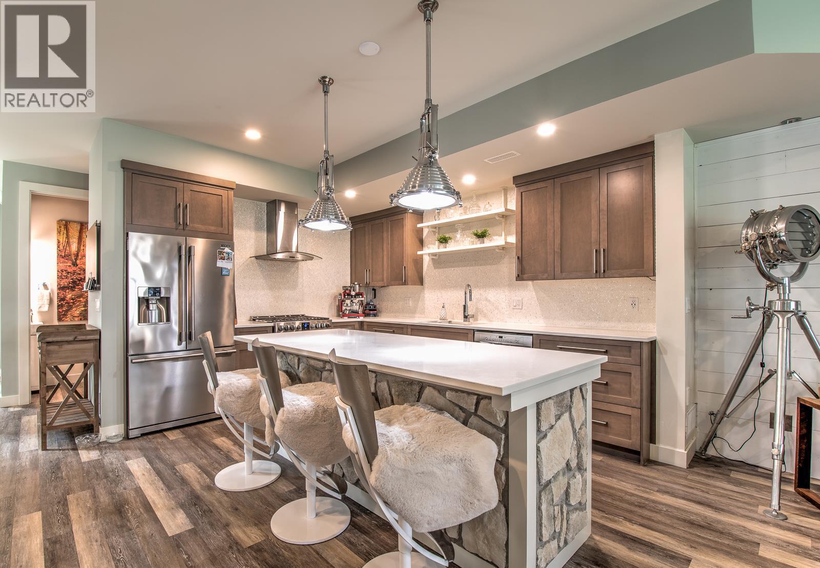 7373 Brooks Lane Unit# 11, Vernon, BC - Indoor