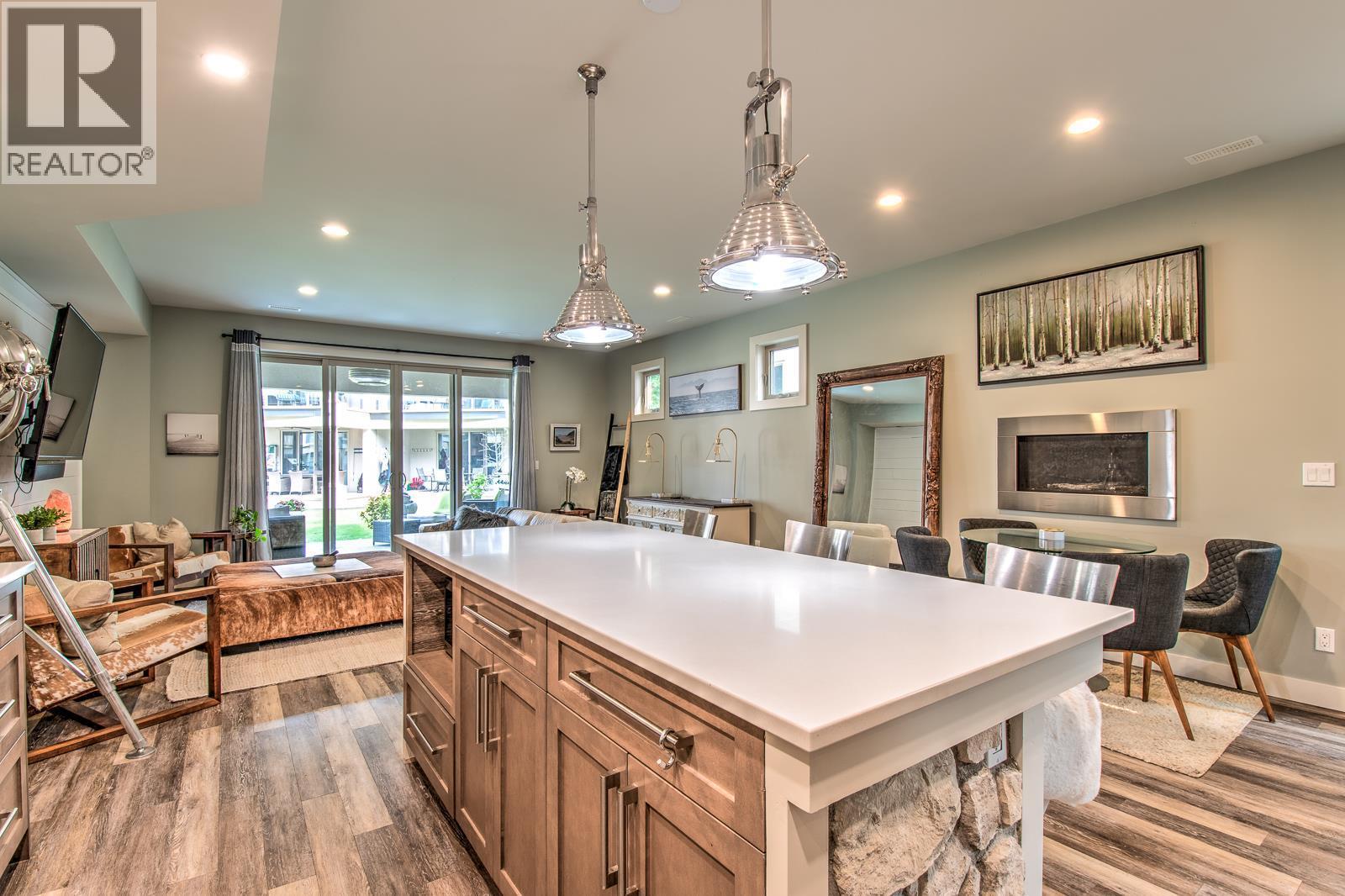 7373 Brooks Lane Unit# 11, Vernon, BC - Indoor