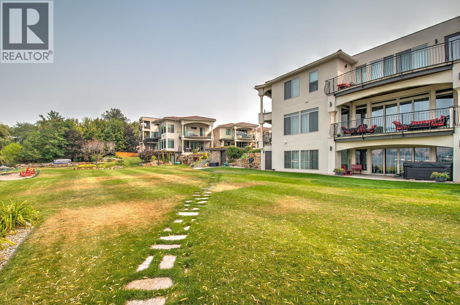 7373 Brooks Lane Unit# 11, Vernon, BC - Outdoor