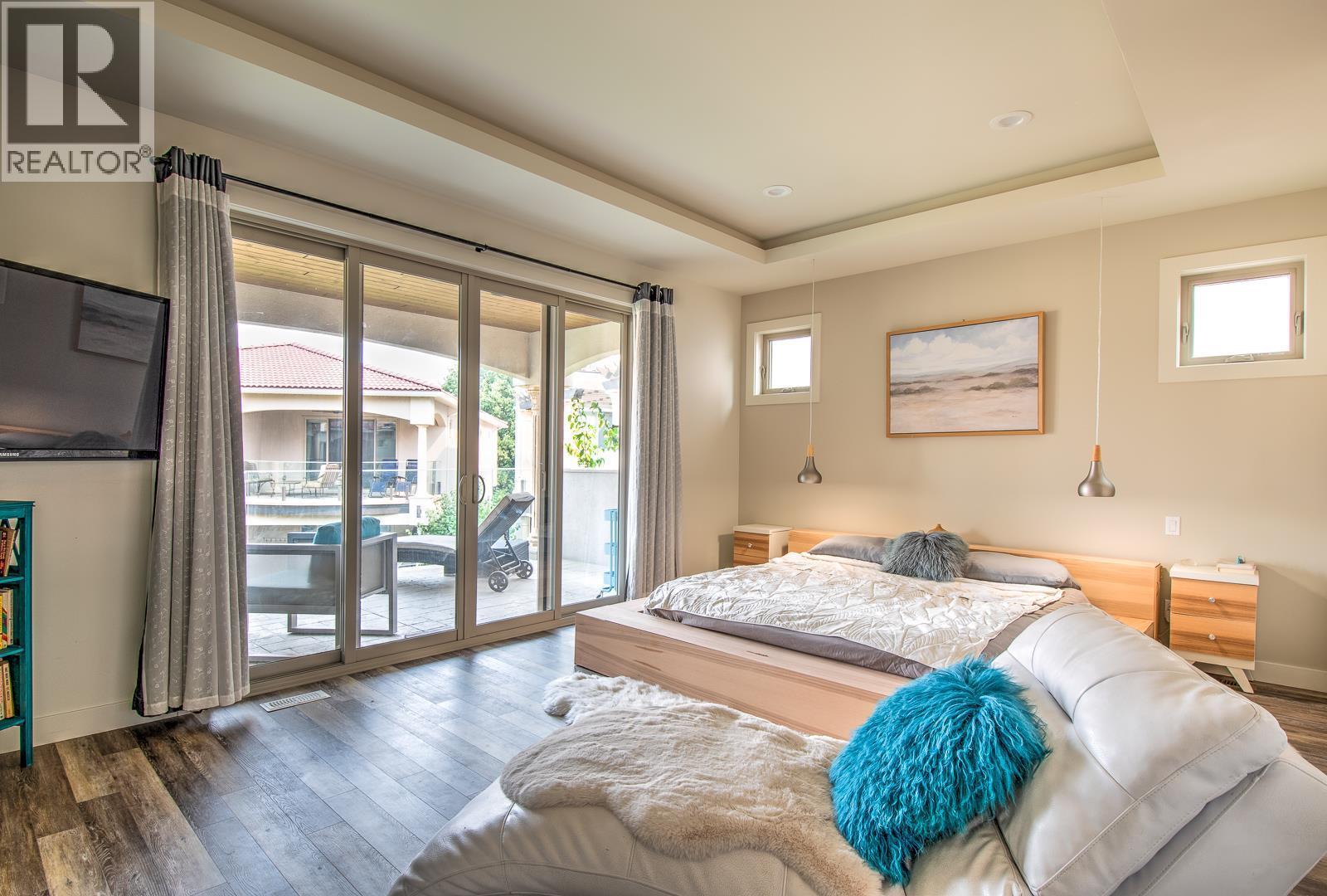 7373 Brooks Lane Unit# 11, Vernon, BC - Indoor Photo Showing Bedroom