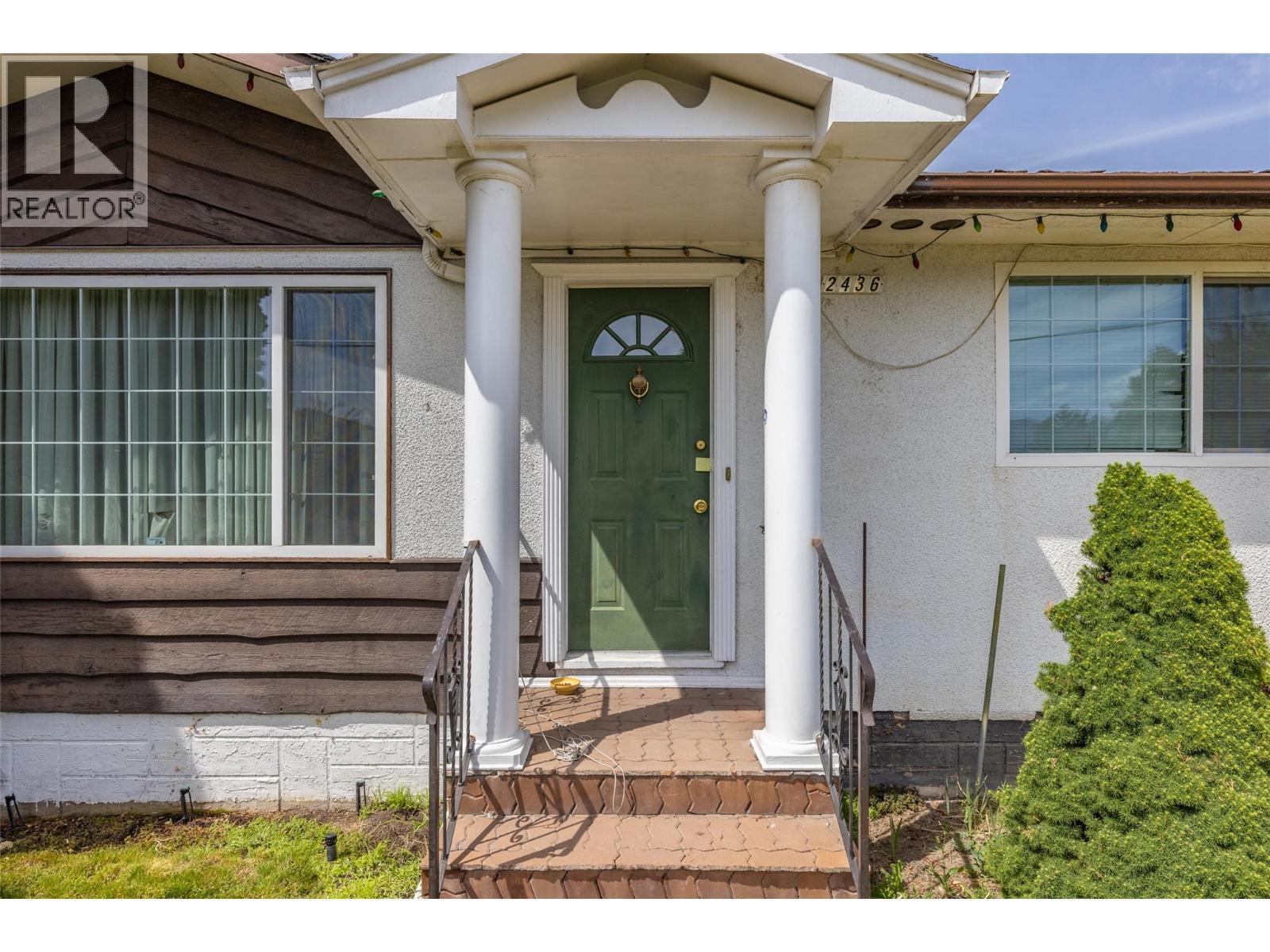 2436 Apollo Road, West Kelowna, BC - Outdoor