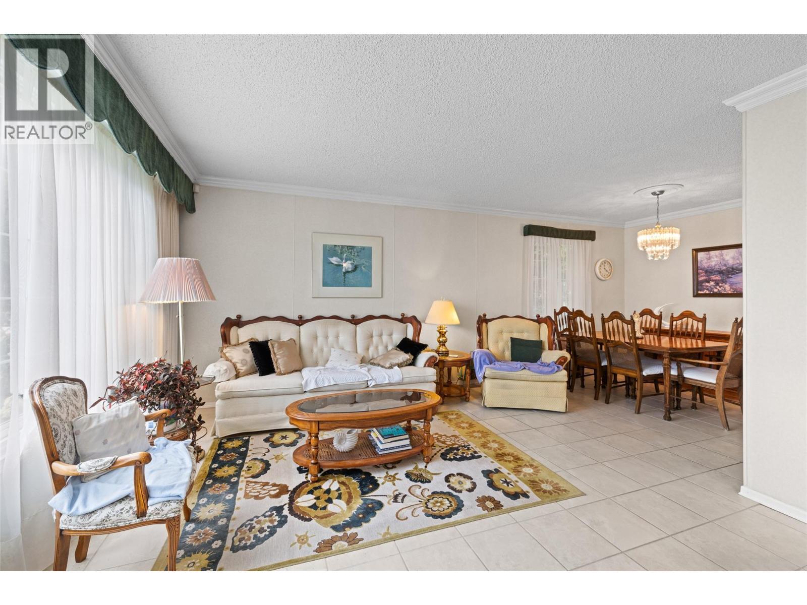2436 Apollo Road, West Kelowna, BC - Indoor