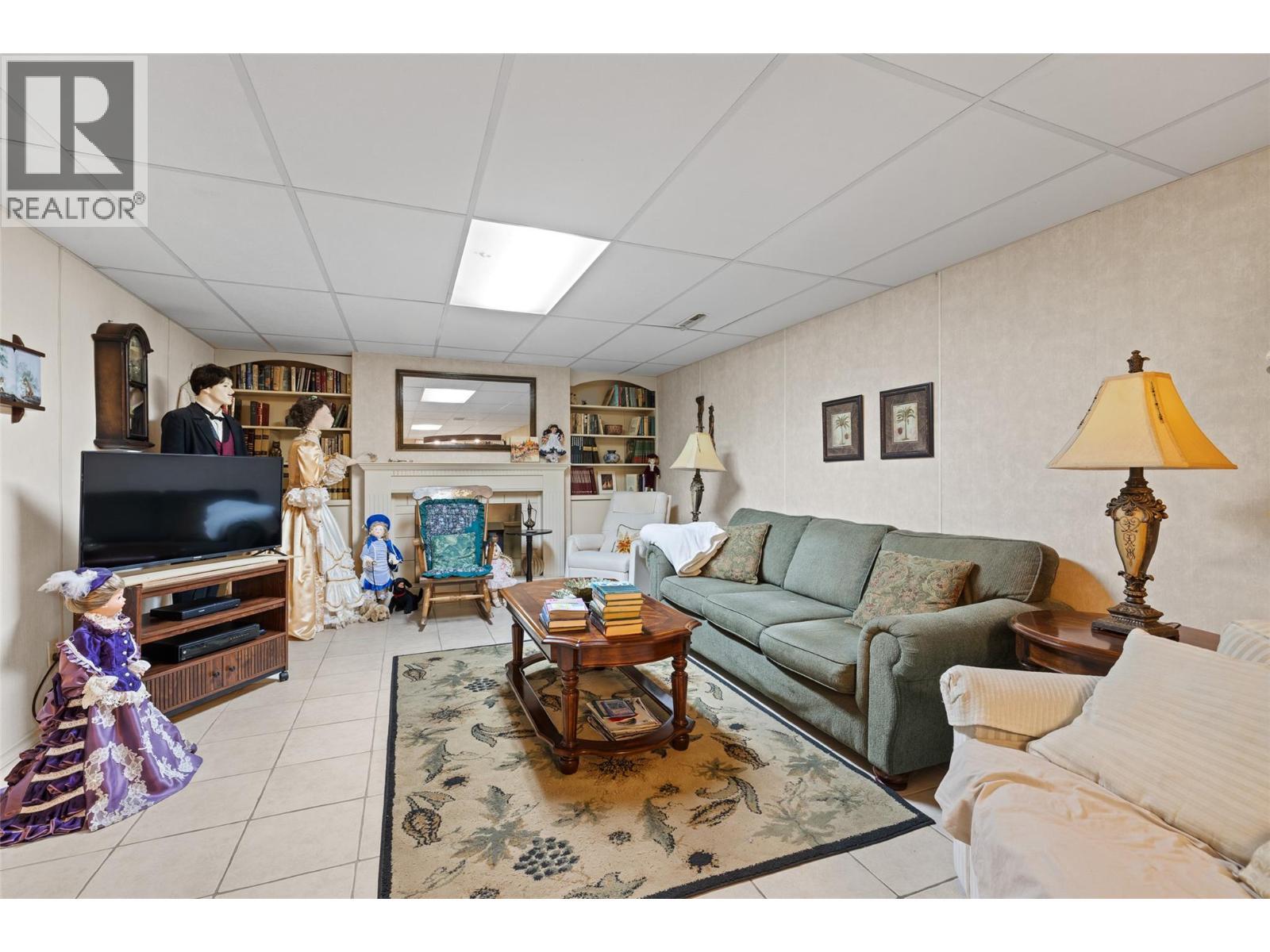 2436 Apollo Road, West Kelowna, BC - Indoor