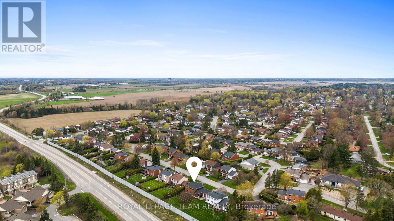 28 Parmalea Crescent, Ottawa, ON - Outdoor With View
