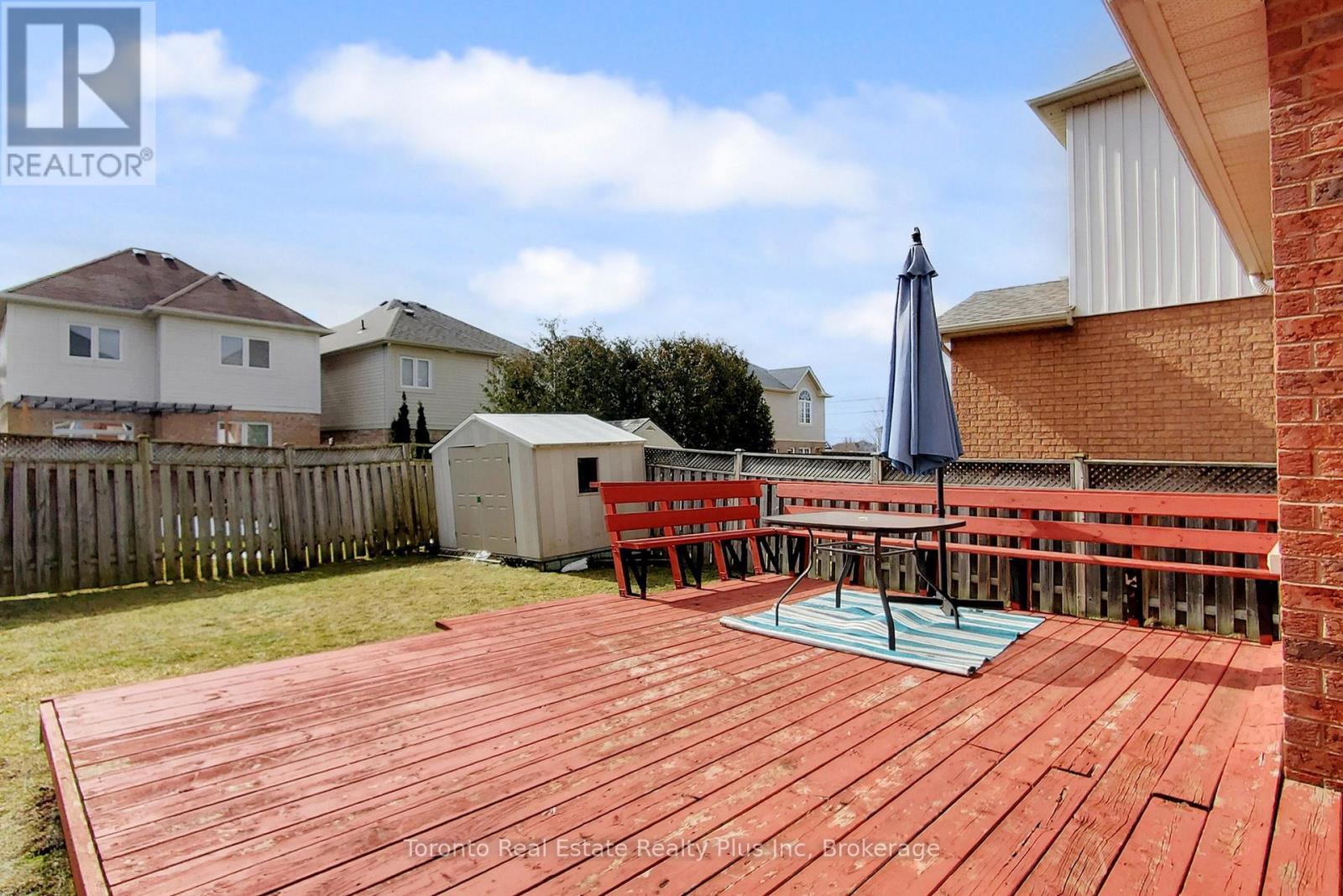 1303 Macinally Court, Oshawa, ON - Outdoor With Deck Patio Veranda With Exterior