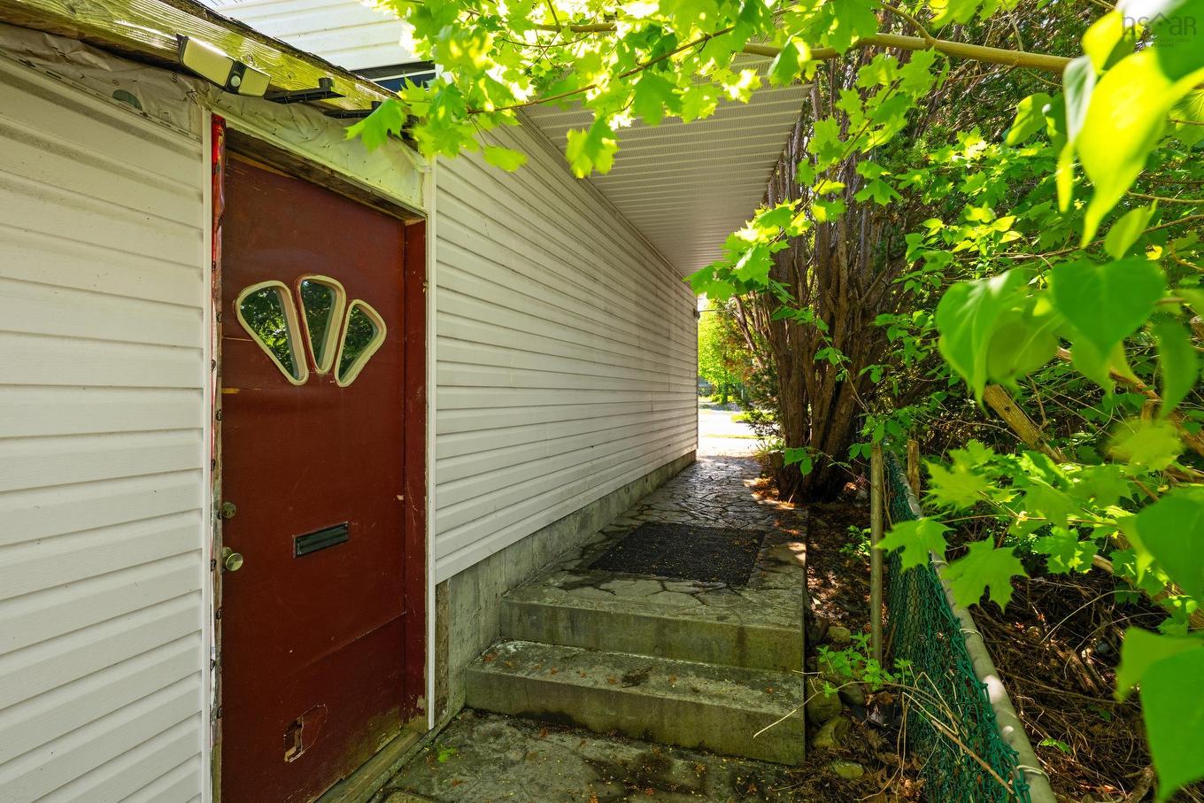 6477 Roslyn Road, Halifax, NS