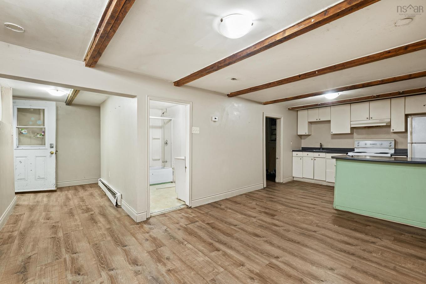 6477 Roslyn Road, Halifax, NS