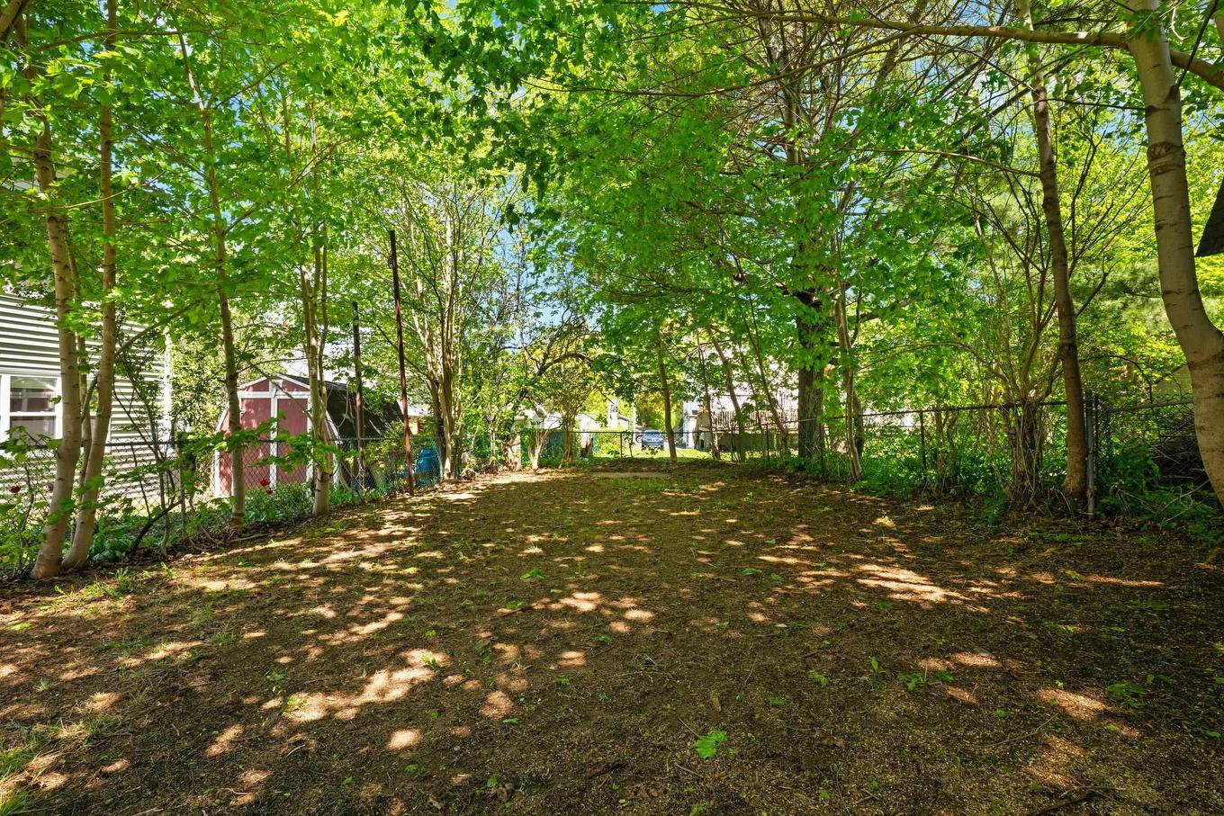 6477 Roslyn Road, Halifax, NS