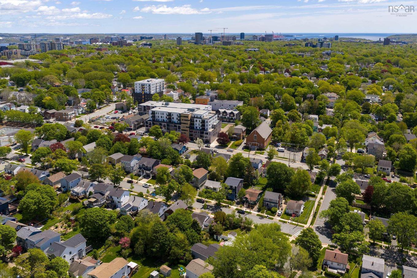 6477 Roslyn Road, Halifax, NS