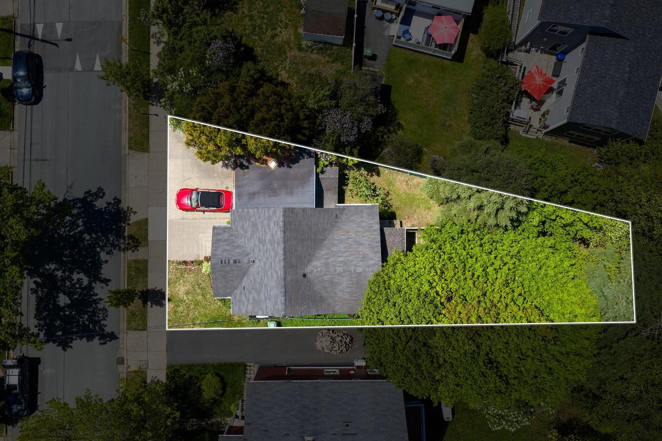 6477 Roslyn Road, Halifax, NS