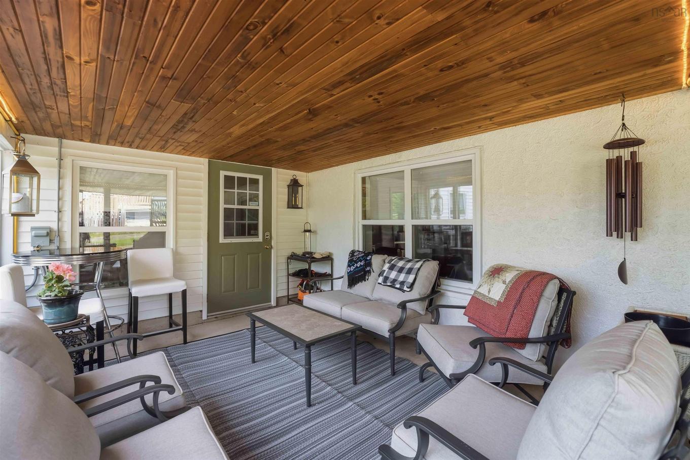 10 Connaught Ave Avenue, Middleton, NS