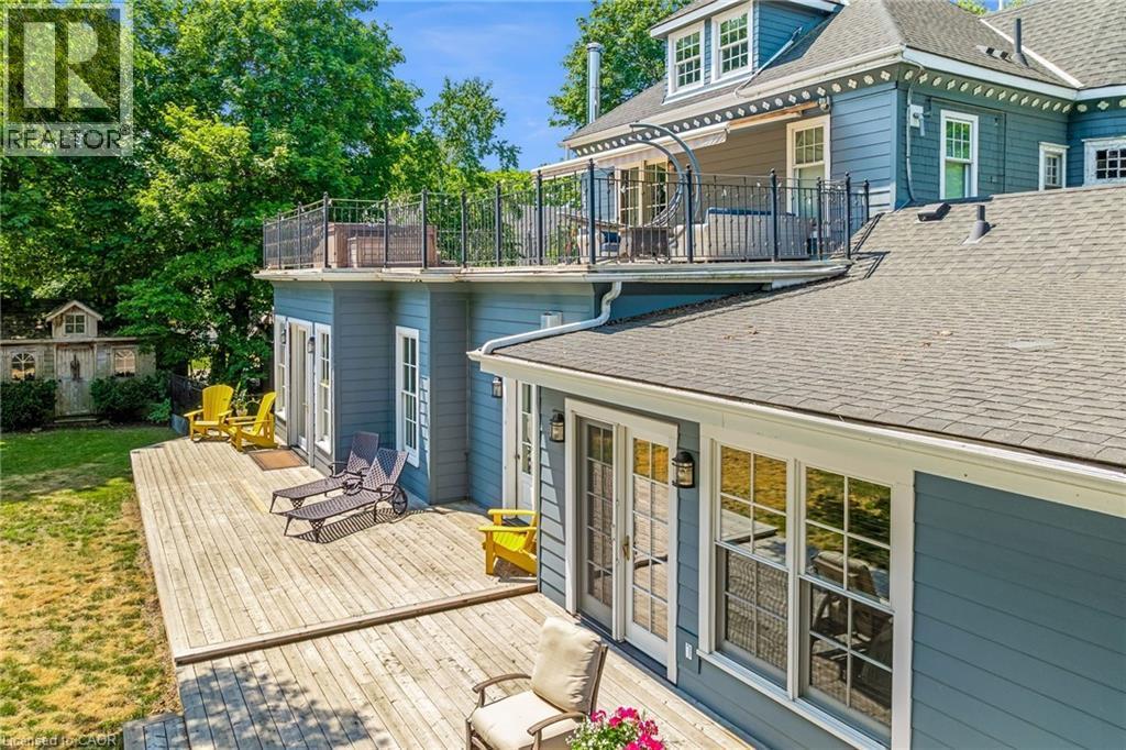 957 Beach Boulevard, Hamilton, ON - Outdoor With Deck Patio Veranda