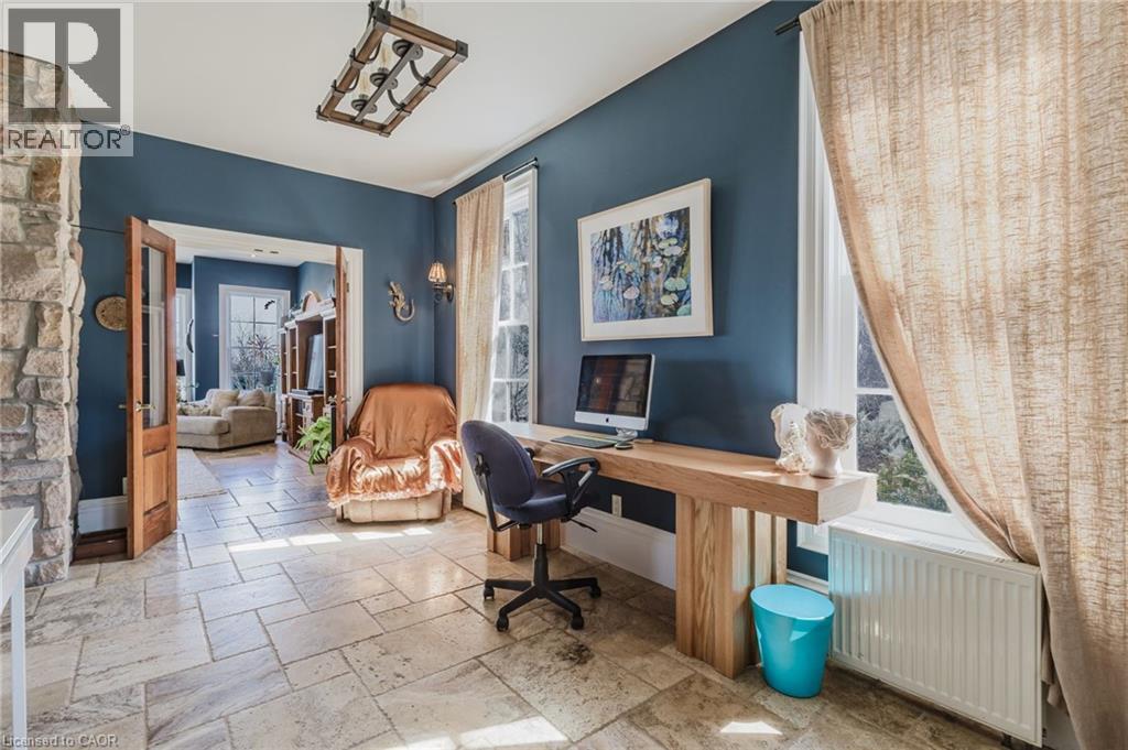 957 Beach Boulevard, Hamilton, ON - Indoor Photo Showing Office