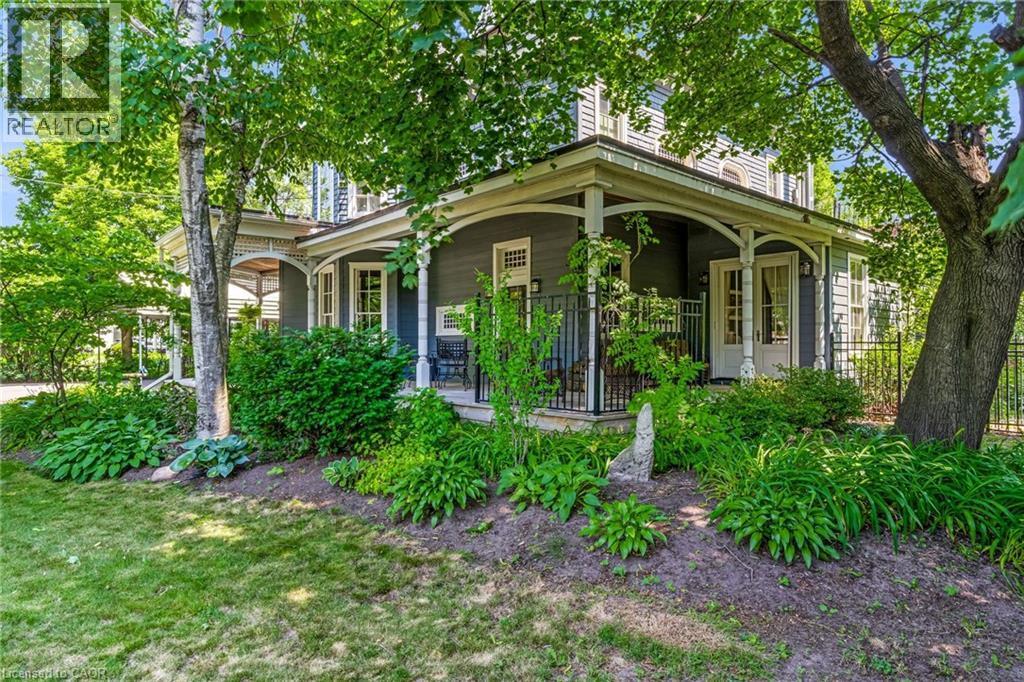 957 Beach Boulevard, Hamilton, ON - Outdoor
