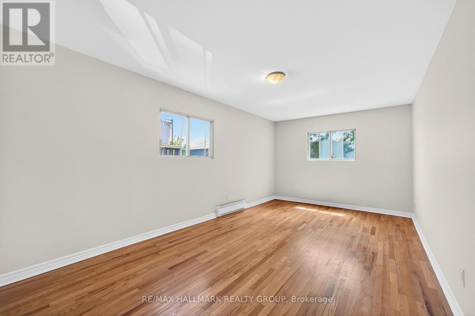 212 Arlington Avenue, Ottawa, ON