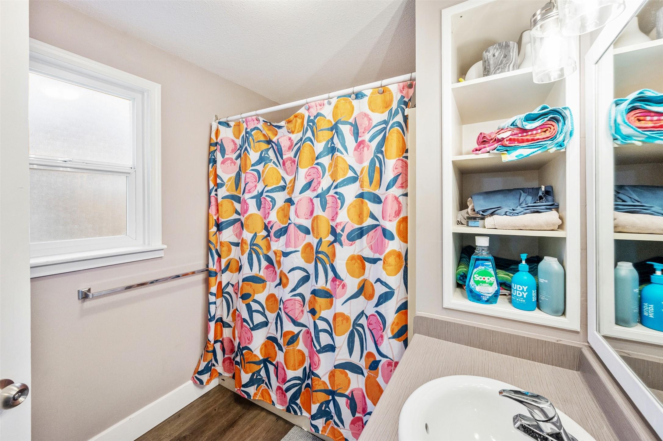 600 Braid Street, Penticton, BC - Indoor With Storage