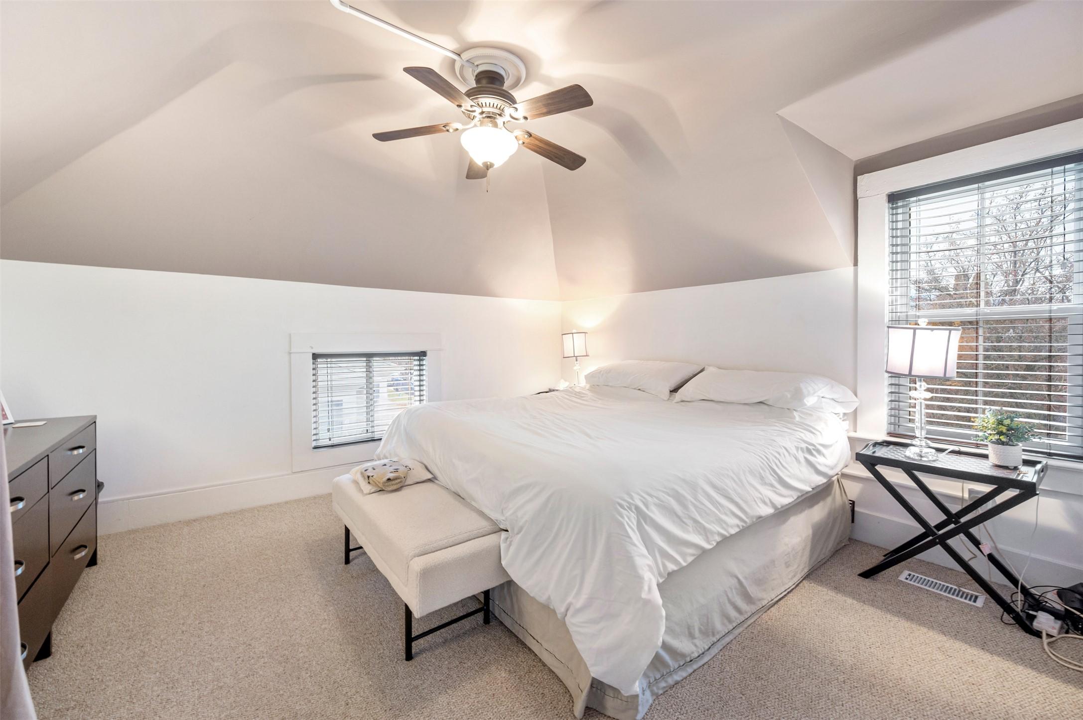 600 Braid Street, Penticton, BC - Indoor Photo Showing Bedroom