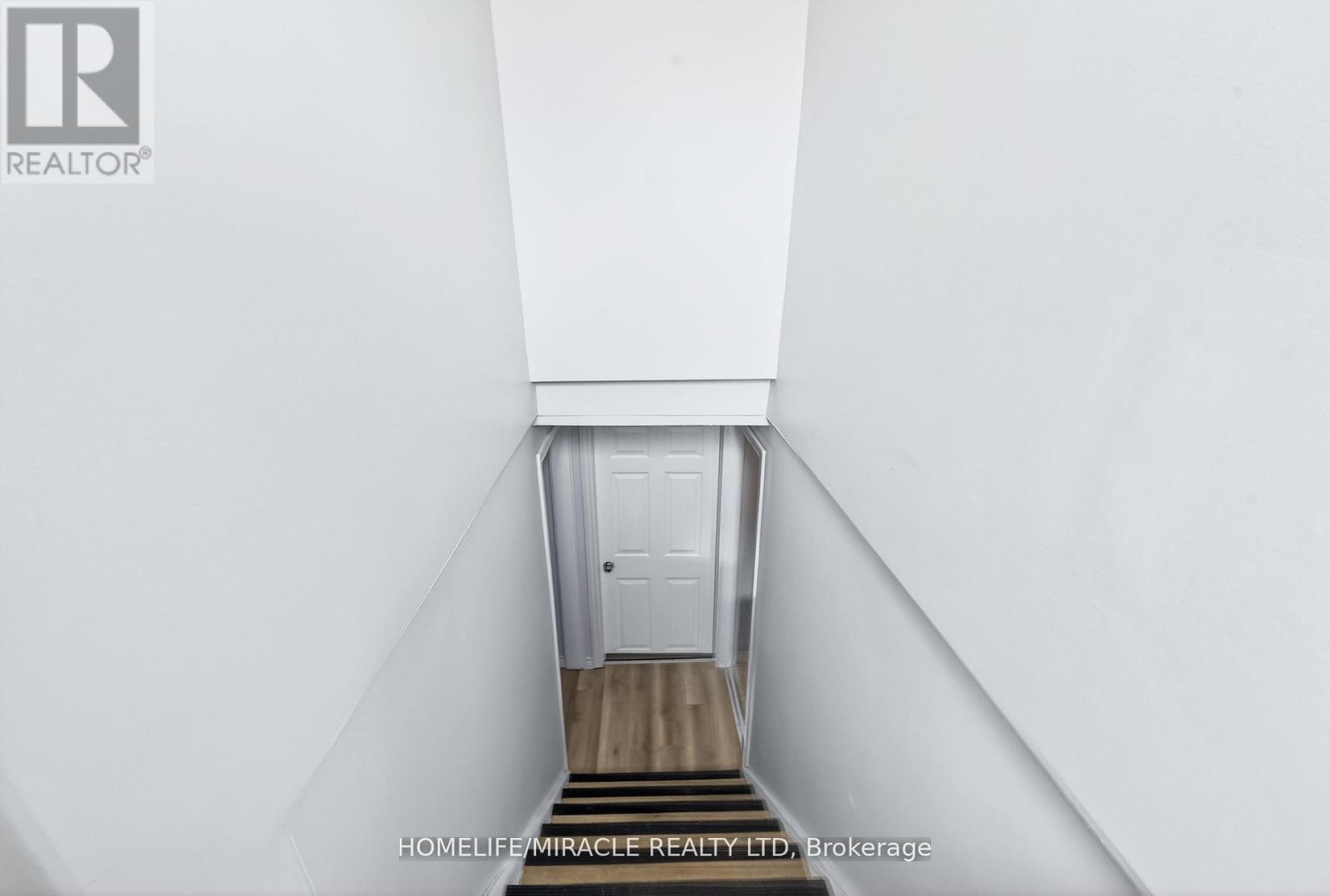 100 West 3Rd Street, Hamilton, ON -