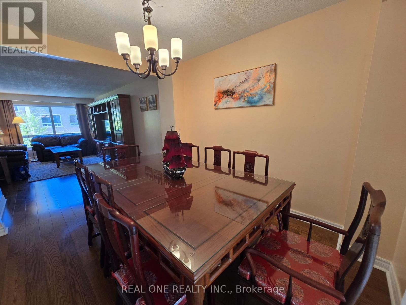 174 Rusty Crestway, Toronto, ON - Indoor Photo Showing Dining Room