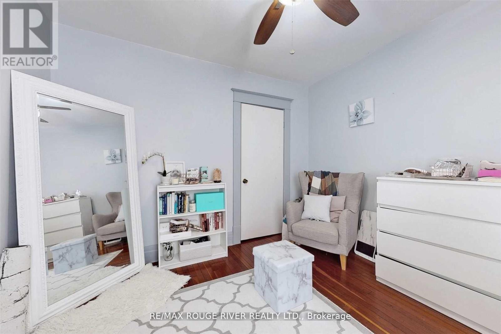 36 John Street, Cambridge, ON - Indoor