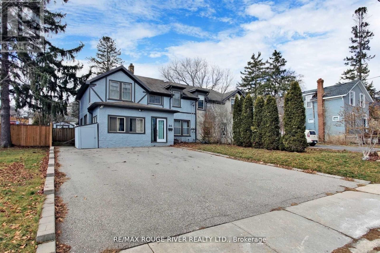 36 John Street, Cambridge, ON - Outdoor