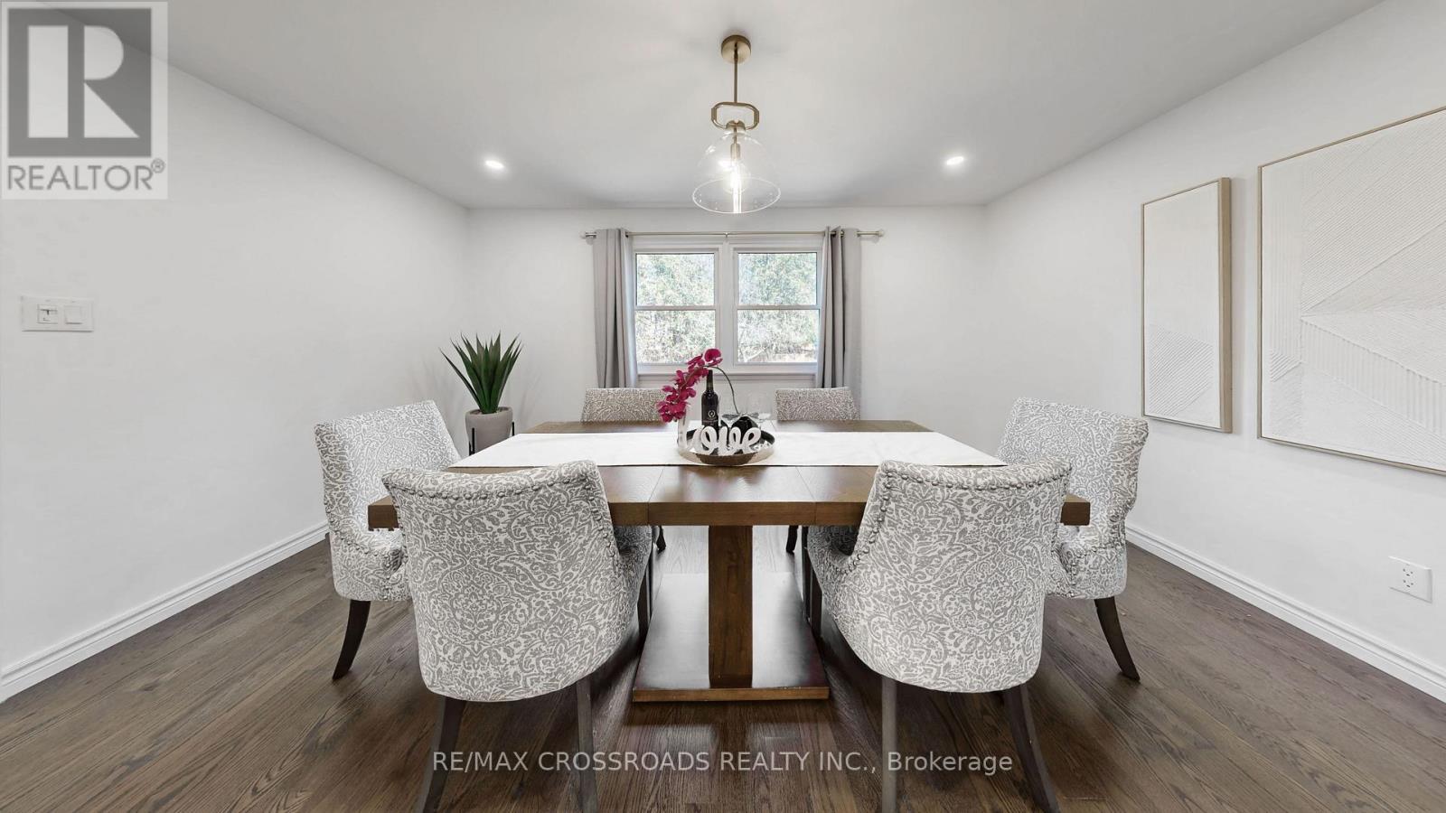 349 Banbury Road, Toronto, ON - Indoor Photo Showing Dining Room