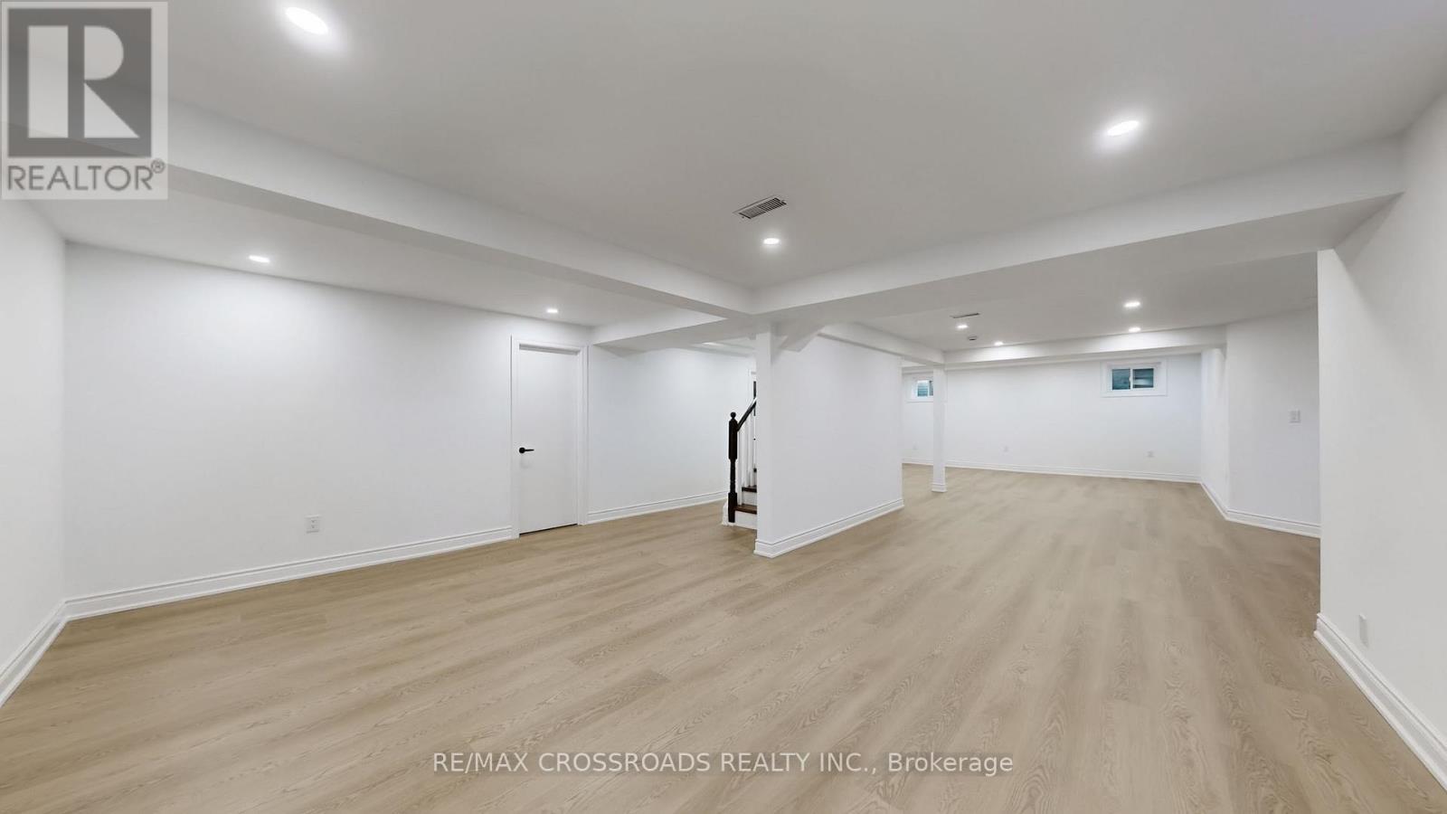 349 Banbury Road, Toronto, ON - Indoor Photo Showing Other Room
