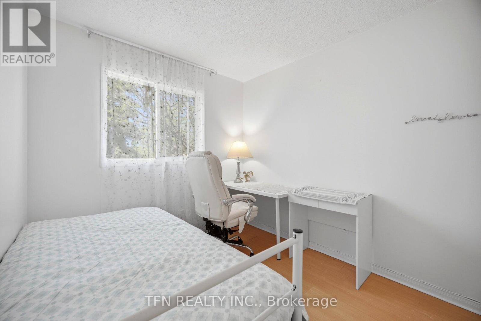 123 Brickyard Way, Brampton, ON - Indoor Photo Showing Bedroom