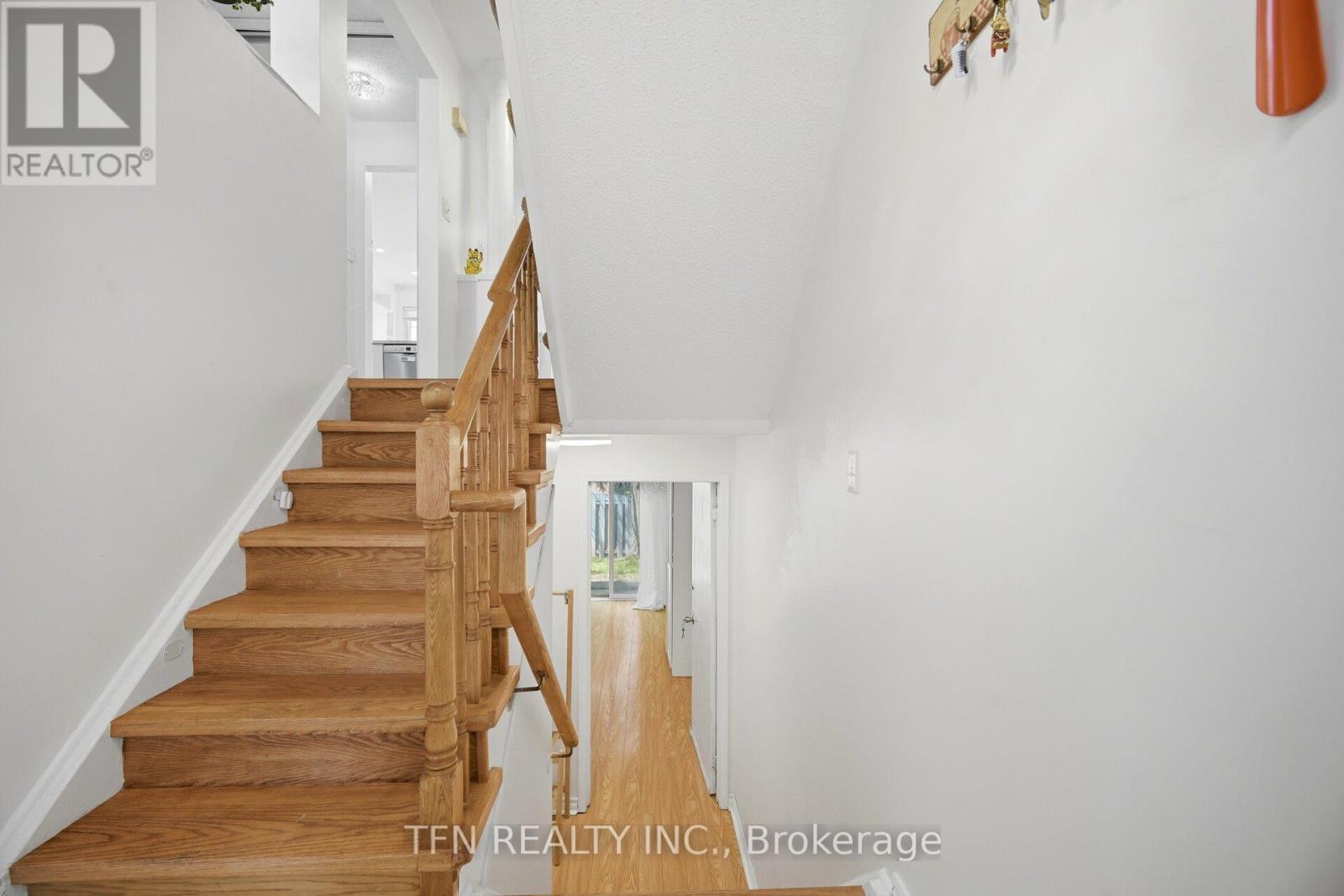 123 Brickyard Way, Brampton, ON - Indoor Photo Showing Other Room
