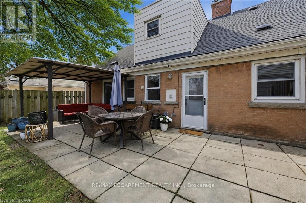 2074 Churchill Avenue, Burlington, ON - Outdoor With Exterior