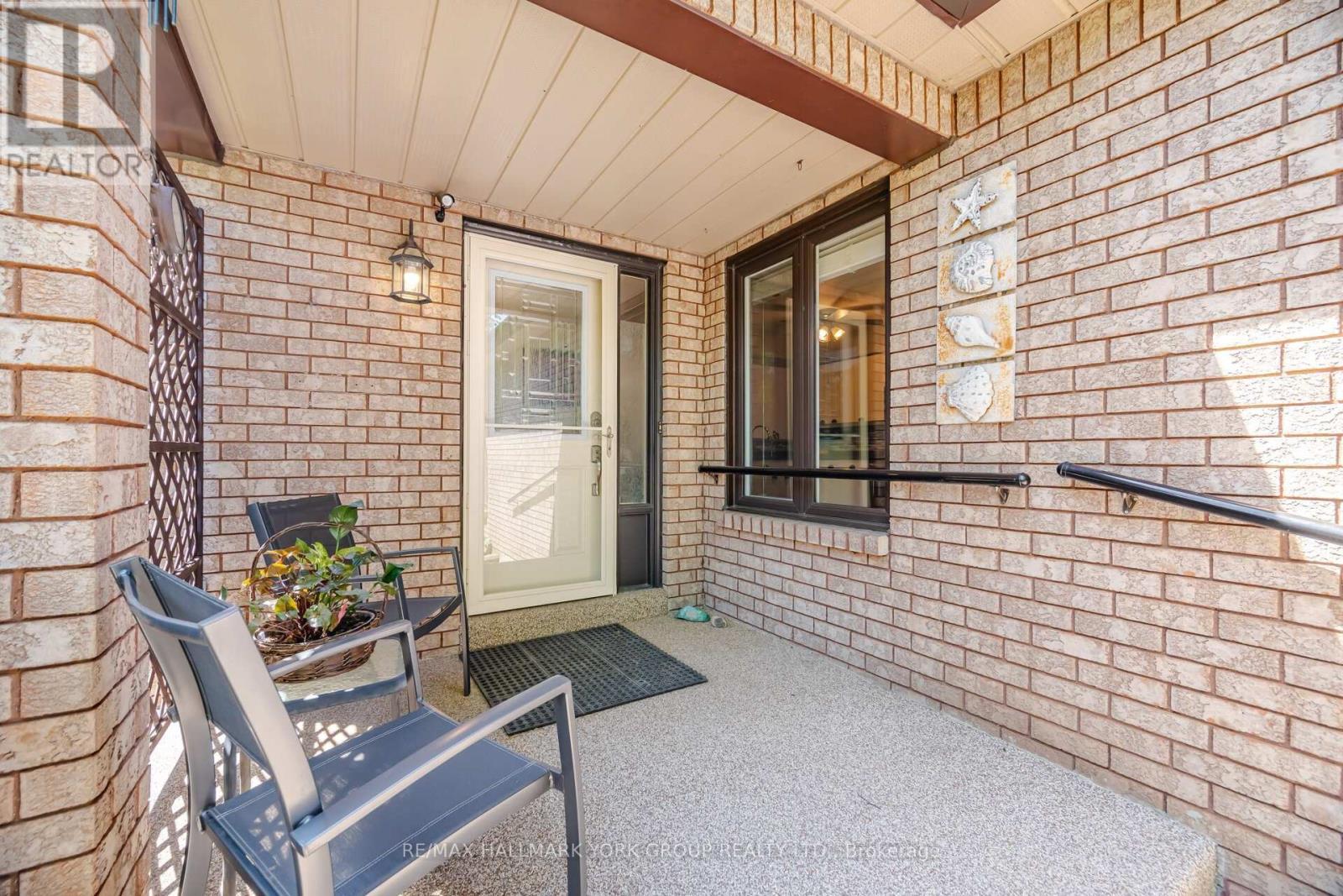 31 Parkette Drive, New Tecumseth, ON
