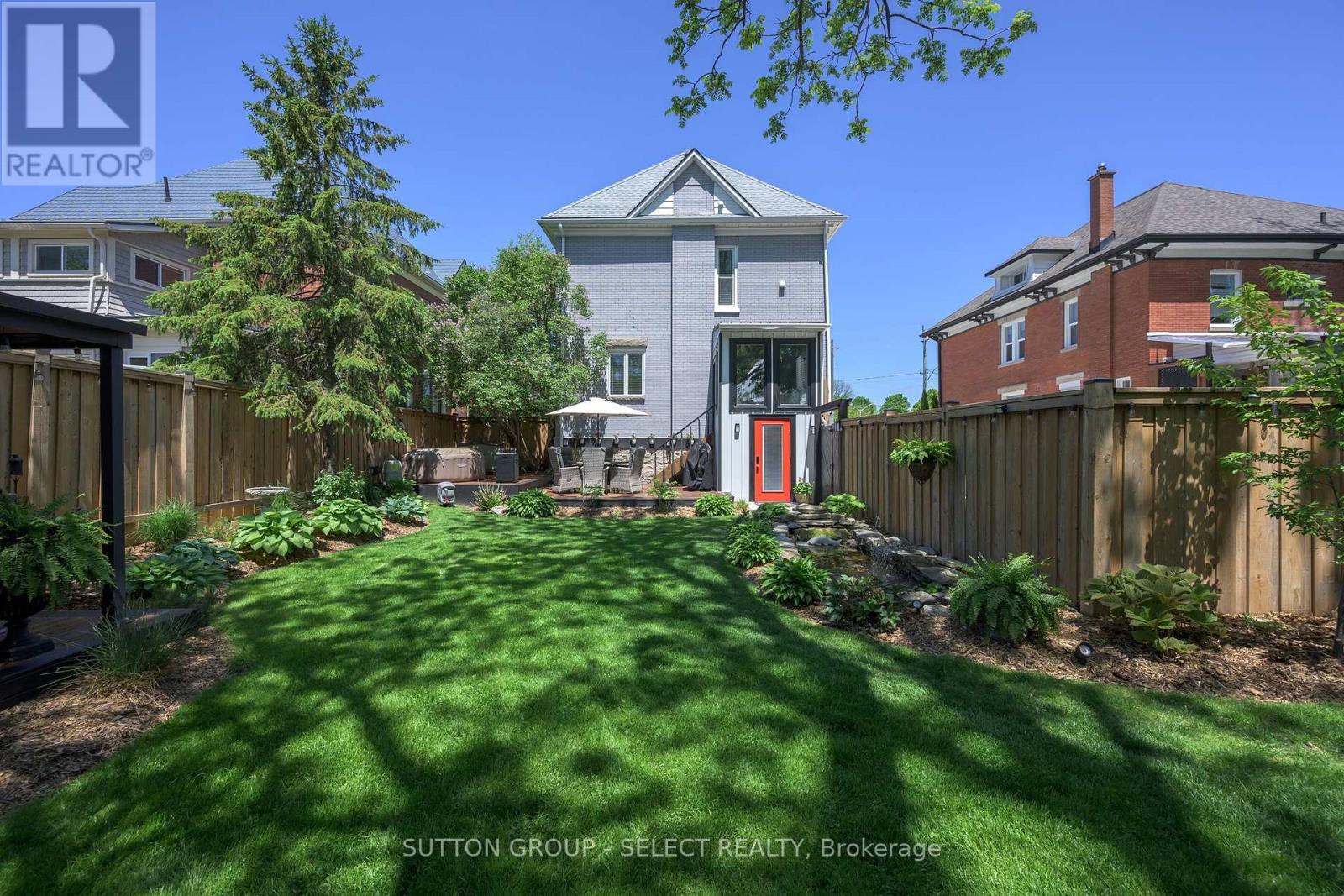 28 Wellington Street, St. Thomas, ON - Outdoor
