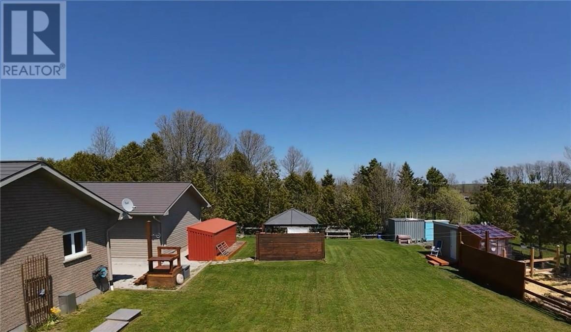 7225 Hwy 542, Mindemoya, ON