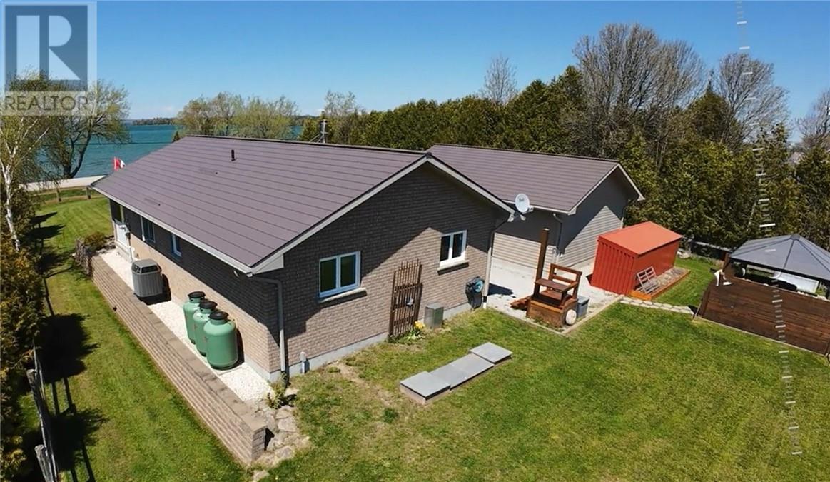 7225 Hwy 542, Mindemoya, ON
