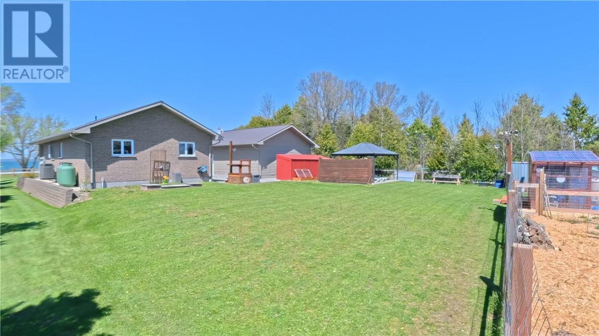 7225 Hwy 542, Mindemoya, ON
