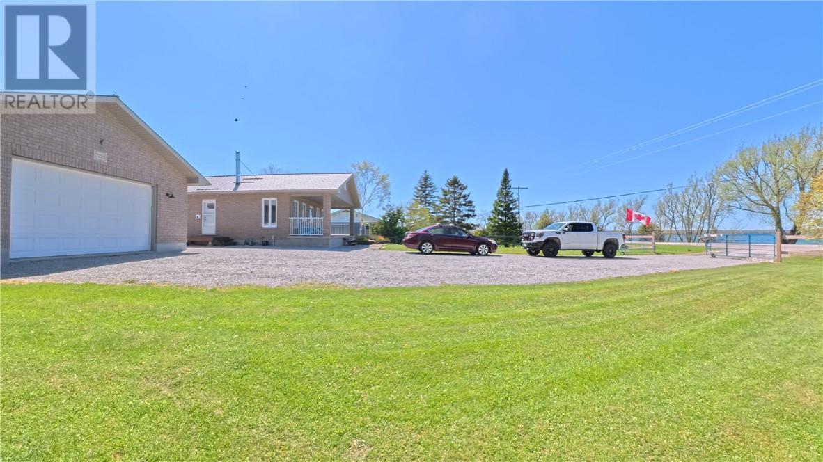 7225 Hwy 542, Mindemoya, ON