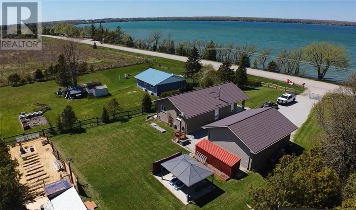 7225 Hwy 542, Mindemoya, ON
