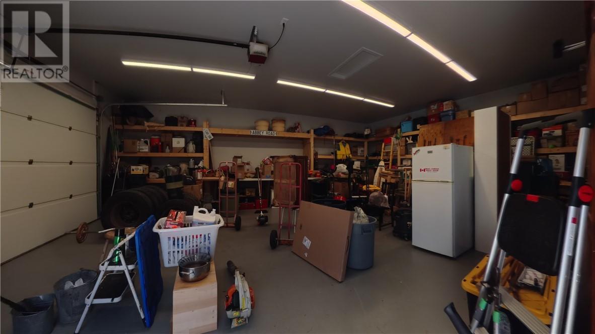 7225 Hwy 542, Mindemoya, ON