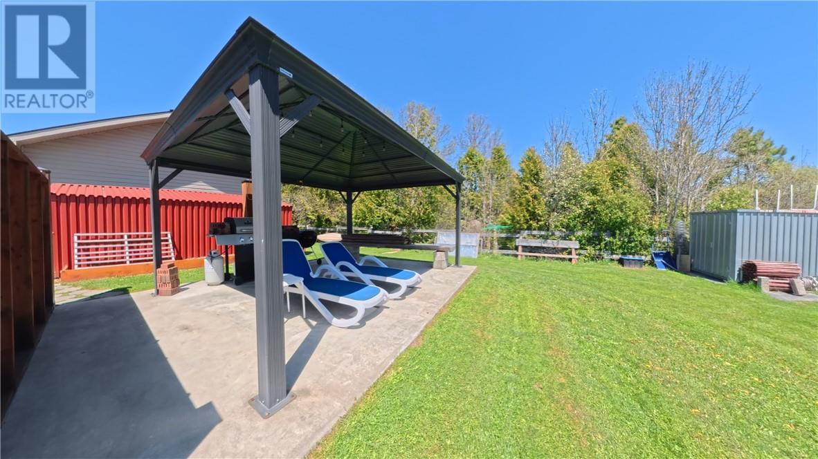 7225 Hwy 542, Mindemoya, ON