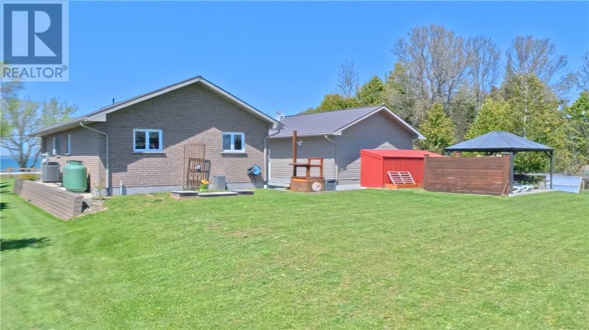 7225 Hwy 542, Mindemoya, ON