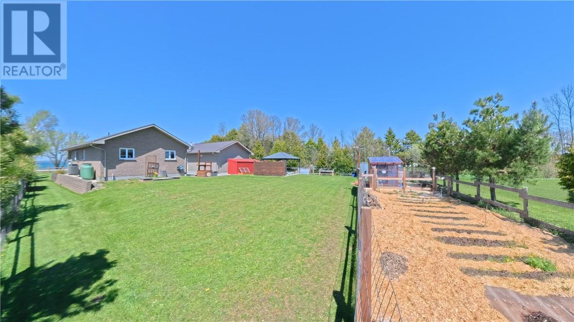 7225 Hwy 542, Mindemoya, ON