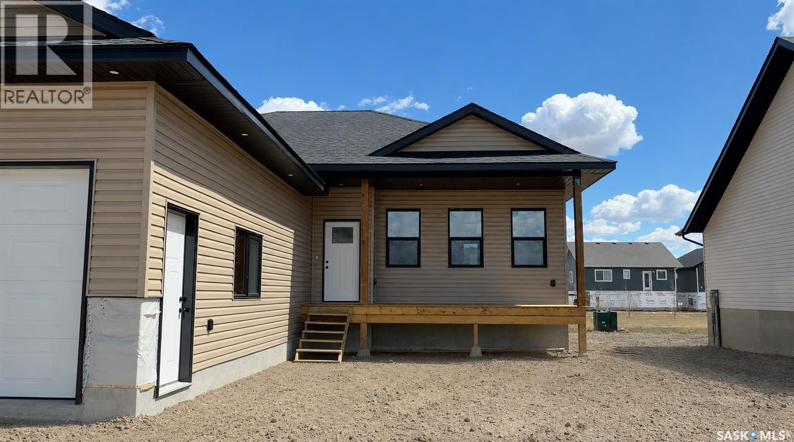 110 Lakewood Drive, Humboldt, SK - Outdoor