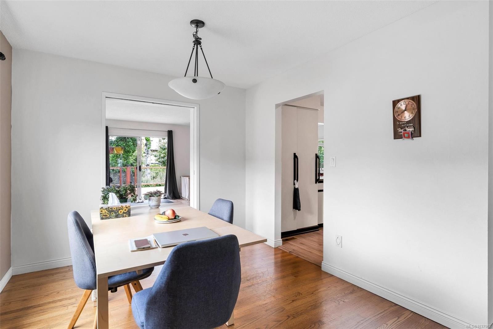 3958 Emerald Pl, Saanich, BC